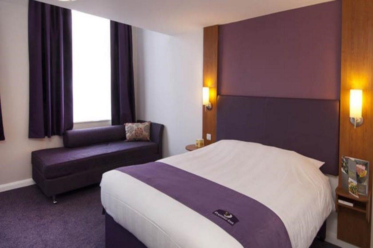 Premier Inn Ripley Ripley  Ngoại thất bức ảnh